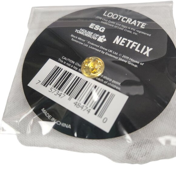 2019 Netflix U.S.S. Callister Black Mirror Loot Pin Loot Crate - Picture 5 of 5